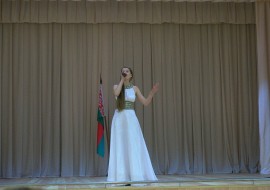 Аня Забарская с песней Мама