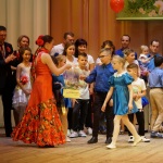 Вручение подарков от книжного клуба