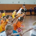 Не отпустим руку брата! (и ладошку сестры)